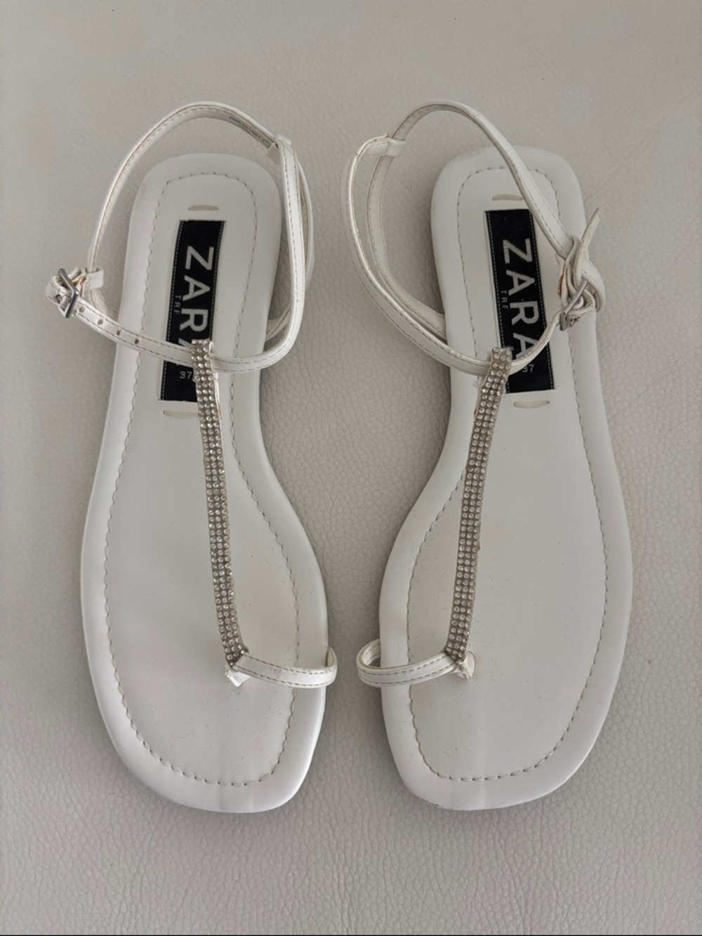 Zara T-strap Rhinestone vegan leather thong sandals in White Size 37